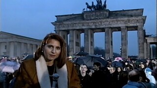 Berlino '89, cronache dal crollo - Tg2 del 22/12/1989 - Intero - RaiPlay