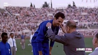 La Grande Storia Anniversari - Roma '60: Le Olimpiadi a misura d'uomo - RaiPlay