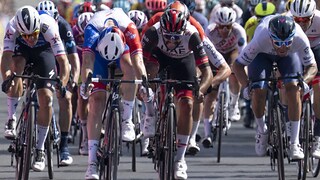 Ciclismo: Giro d'Italia 2022 - Sintesi 5a tappa: Catania-Messina - RaiPlay