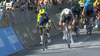 Ciclismo: Giro d'Italia 2022 - Sintesi 10a tappa: Pescara - Jesi - RaiPlay