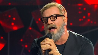 Antonino Spadaccino - Marco Masini canta "T'innamorerai" - Tale e Quale Show 30/09/2022 - RaiPlay