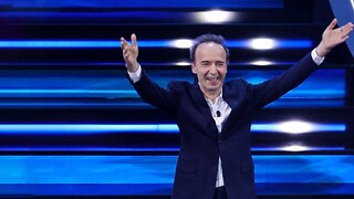 Sanremo 2023 prima serata Roberto Benigni mattatore all'Ariston - RaiPlay