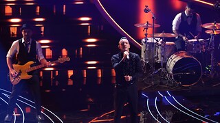 Sanremo 2023 seconda serata Modà cantano 'Lasciami' - RaiPlay