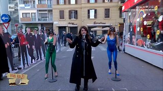 Viva Rai2! - Cristina D'Avena canta "Occhi di gatto" - RaiPlay