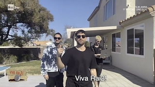 Viva Rai2! – I Meduza, in collegamento da Las Vegas, cantano la sigla di Viva Rai2! - RaiPlay