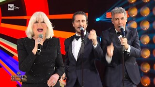 Loretta con Luca & Paolo cantano "Ti voglio" - Benedetta Primavera 10/03/2023 - RaiPlay
