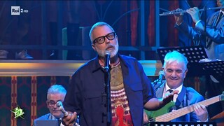 Frankie Hi-NRG MC in "Ma che bontà" - Bar Stella - 18/05/2023 - RaiPlay