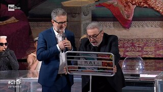 Nino Frassica e le rubriche della rivista Novella Bella - Che Tempo Che Fa 28/05/2023 - RaiPlay