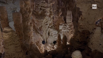 Meraviglie - Le grotte di Frasassi - RaiPlay