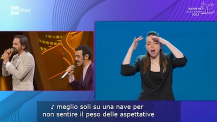 Festival di Sanremo 2023 - LIS - Colapesce Dimartino cantano 'Splash' -  Video - RaiPlay