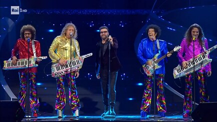Festival di Sanremo 2023 - Cugini di Campagna con Paolo Vallesi cantano un  medley dei propri repertori - Video - RaiPlay